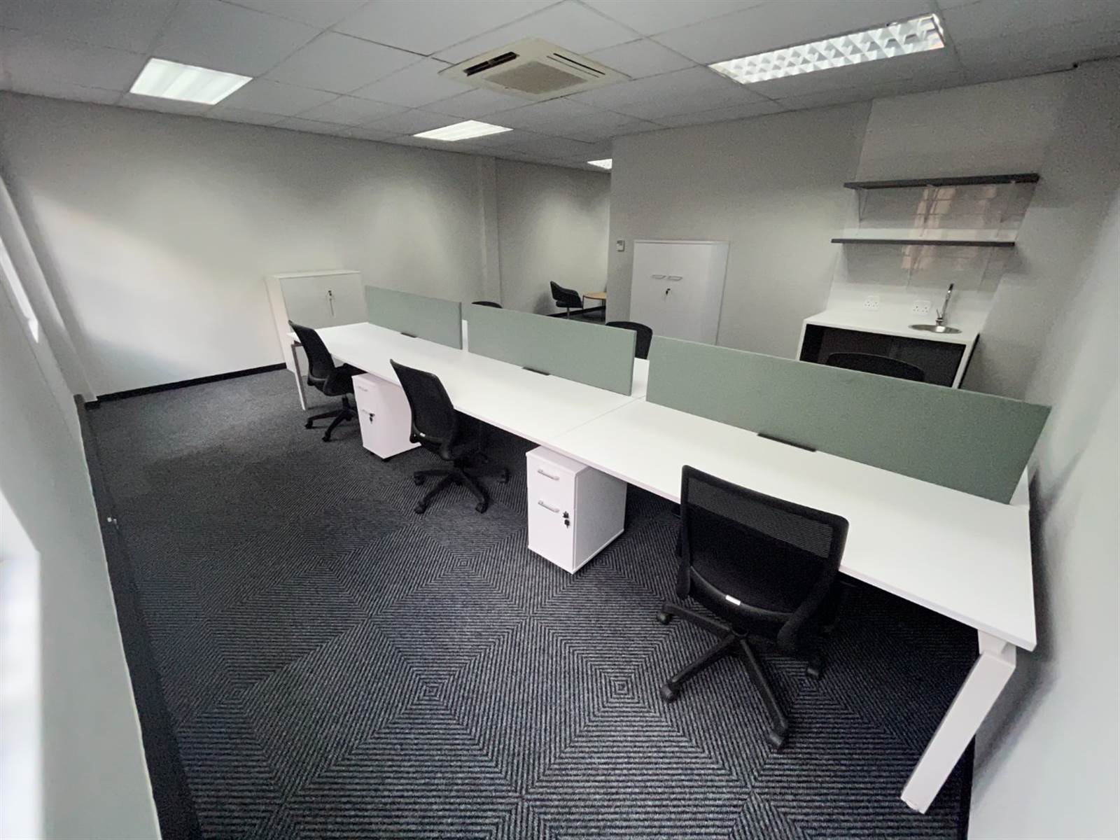 89  m² Office Space in Sunninghill photo number 4