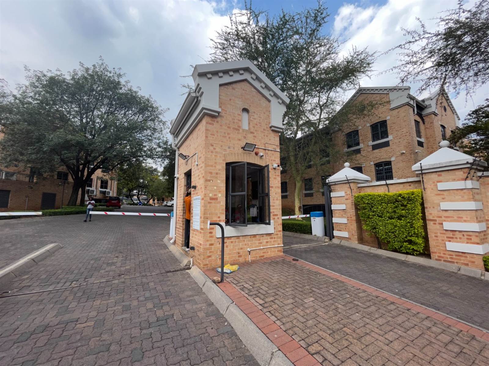 89  m² Office Space in Sunninghill photo number 9