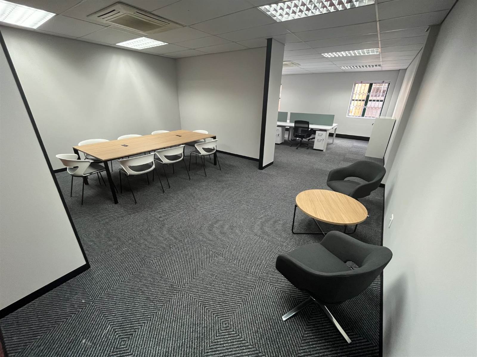 89  m² Office Space in Sunninghill photo number 2