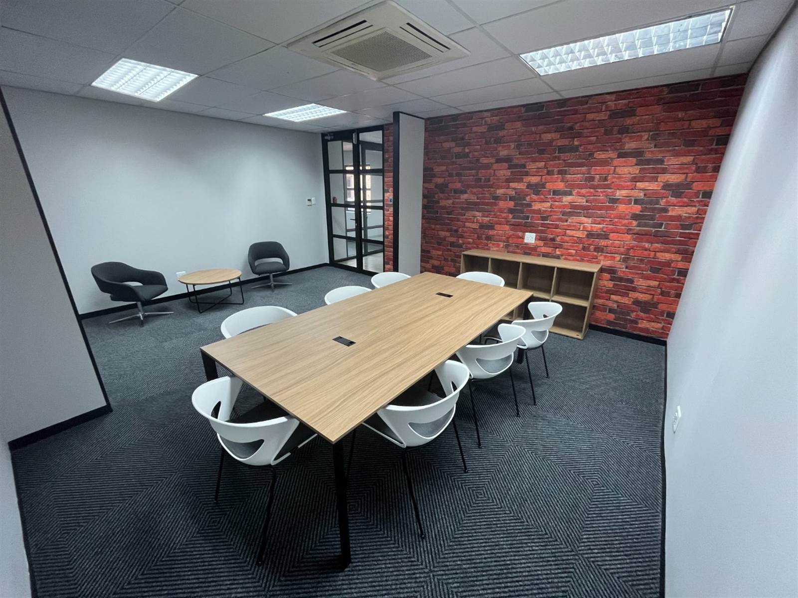 89  m² Office Space in Sunninghill photo number 1