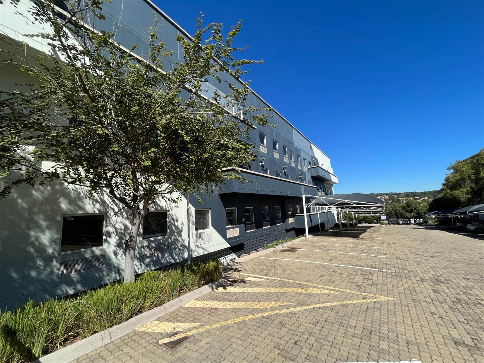 19  m² Office Space in Sunninghill photo number 3