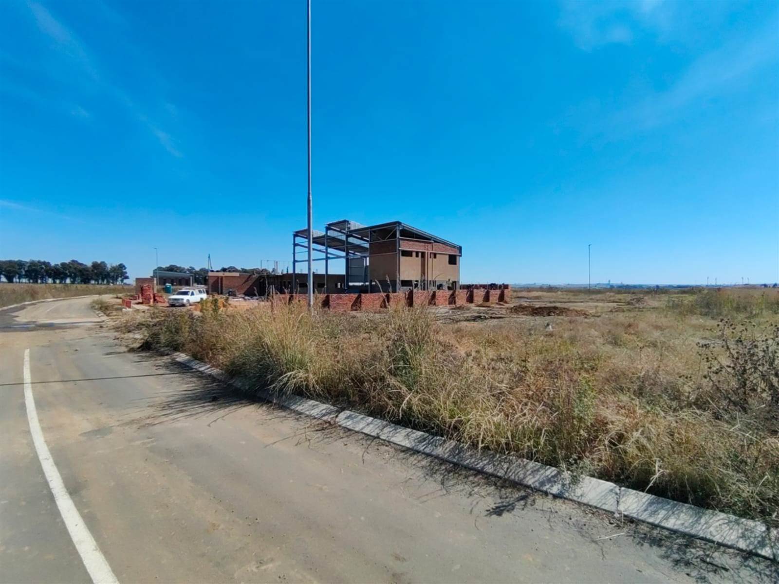 1372 m² Land available in Secunda photo number 3