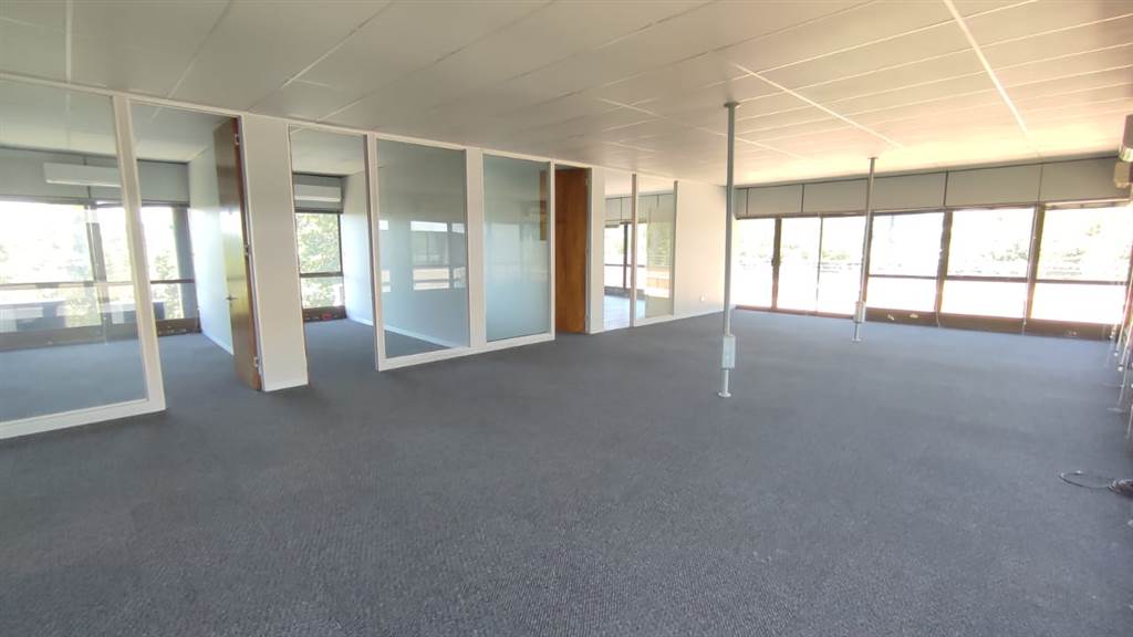 188.09  m² Commercial space in Bedfordview photo number 8
