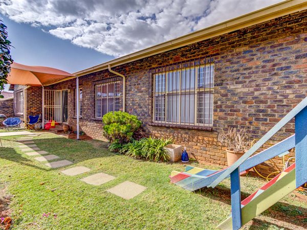 3 Bedroom Townhouse