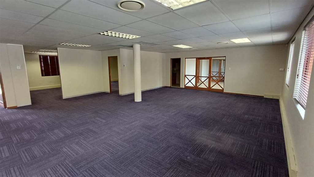 207  m² Commercial space in Honeydew photo number 15