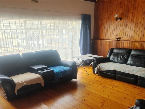 3 Bedroom House 3 Bedroom House