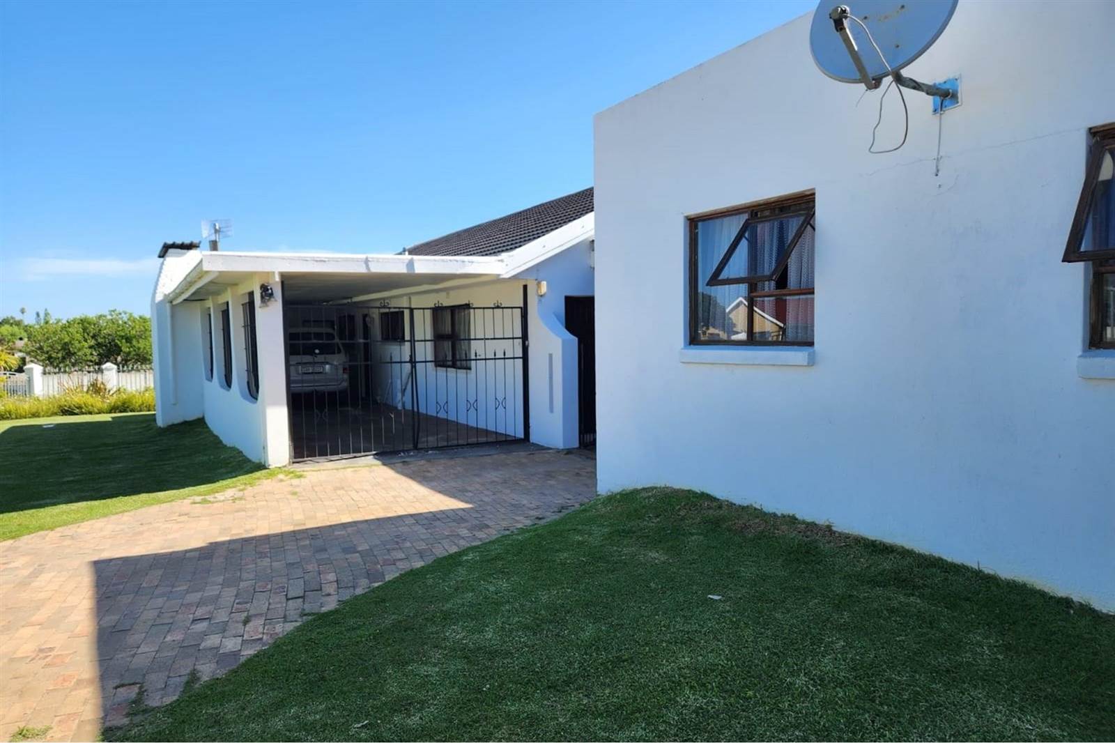 3 Bed House in Pacaltsdorp photo number 18