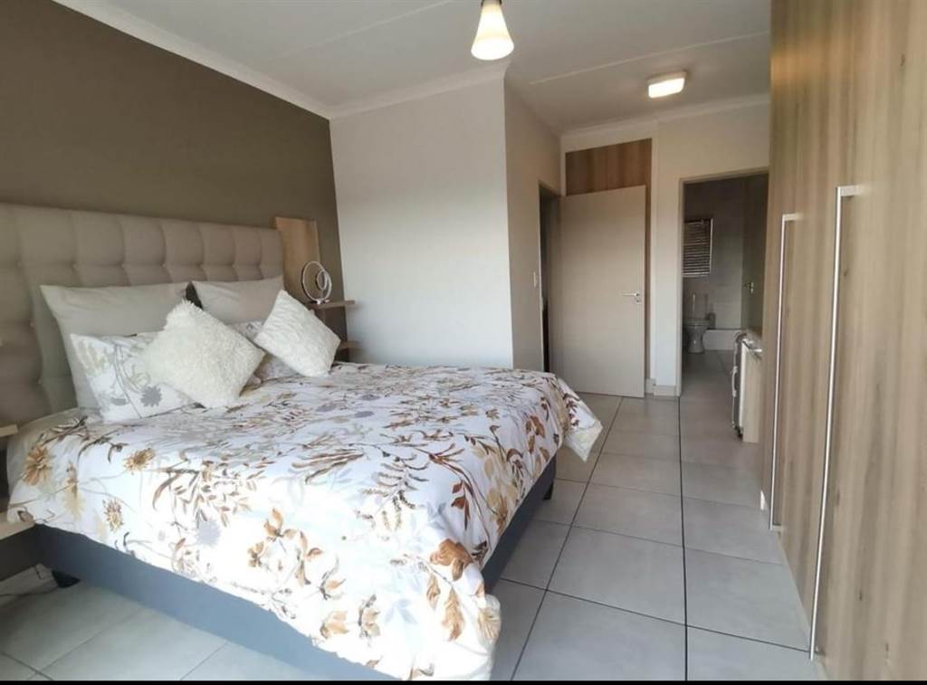 2 Bed Apartment in Blyde Riverwalk Estate photo number 8