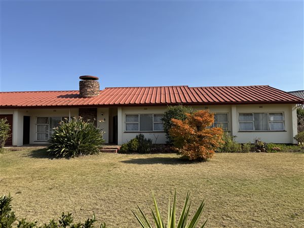 3 Bedroom House 3 Bedroom House