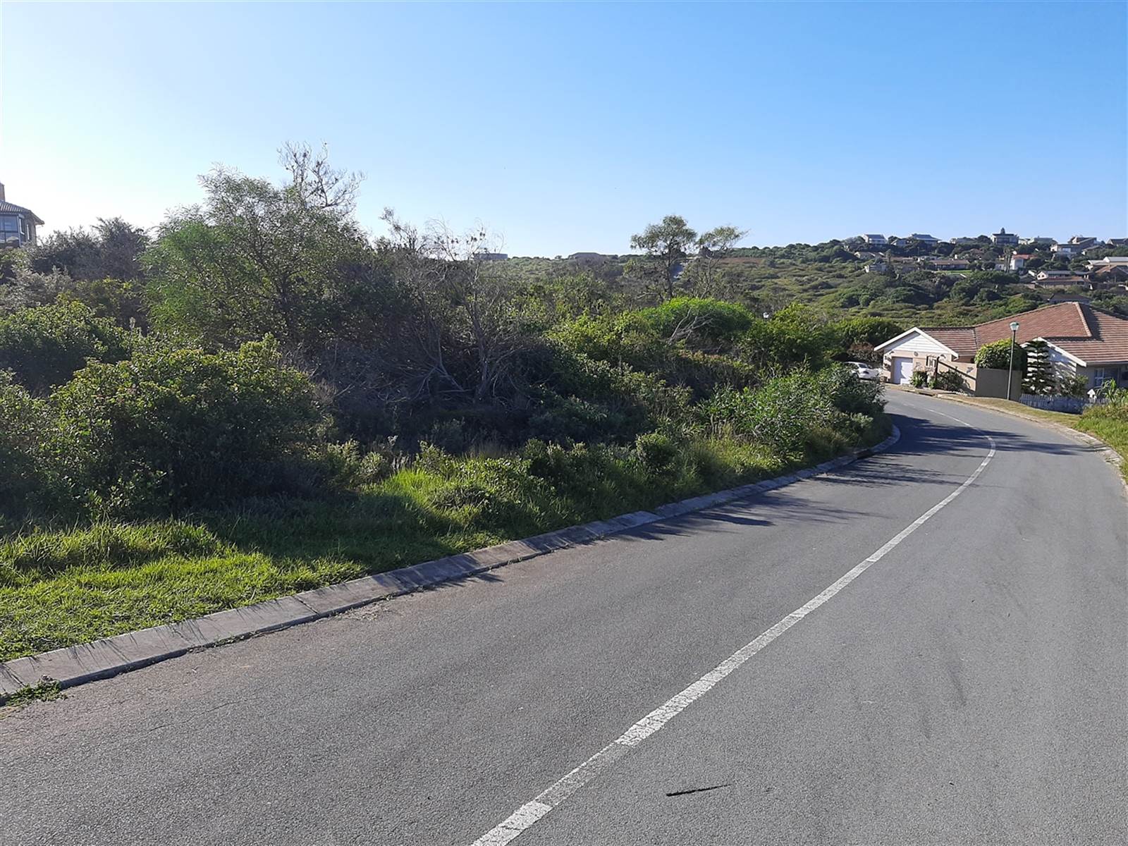 738 m² Land available in Port Alfred photo number 3