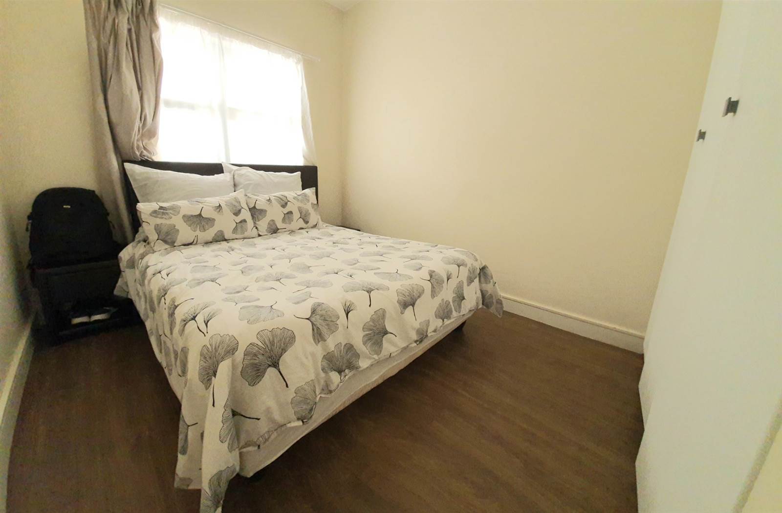 1 Bed Apartment in Sunninghill photo number 12