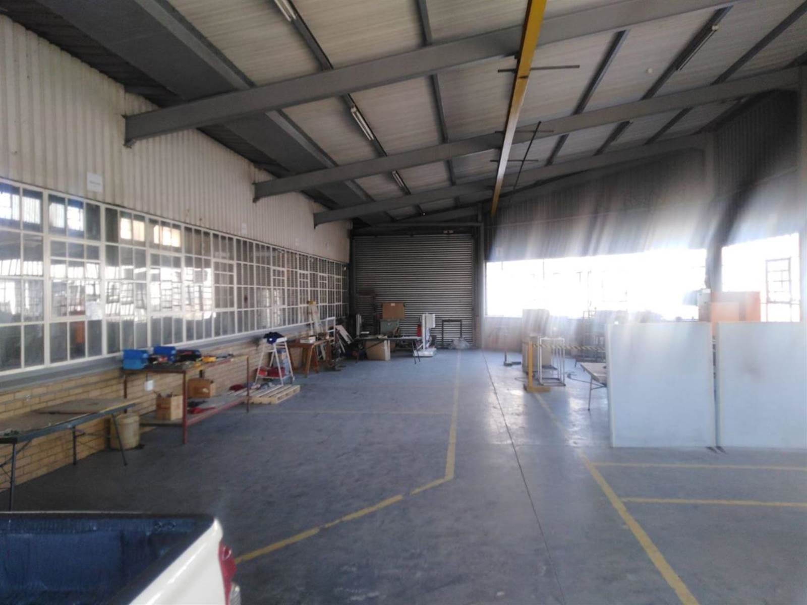 1600  m² Industrial space in Lea Glen photo number 16