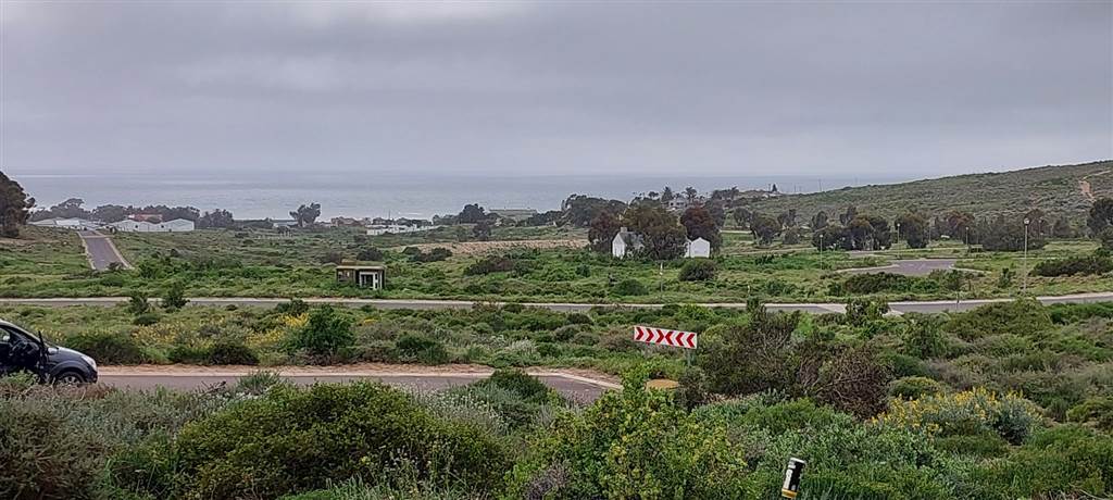 569 m² Land available in St Helena Views photo number 4