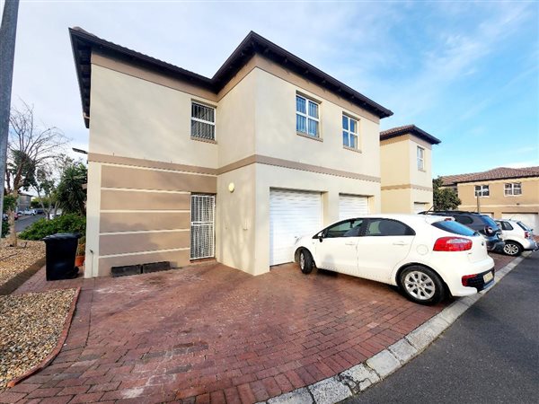 3 Bed Townhouse