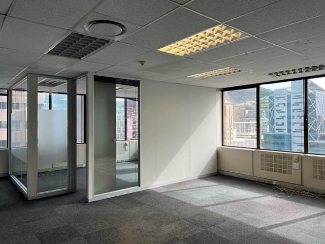 1217  m² Commercial space in Cape Town City Centre photo number 21