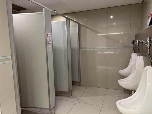1217  m² Commercial space in Cape Town City Centre photo number 25