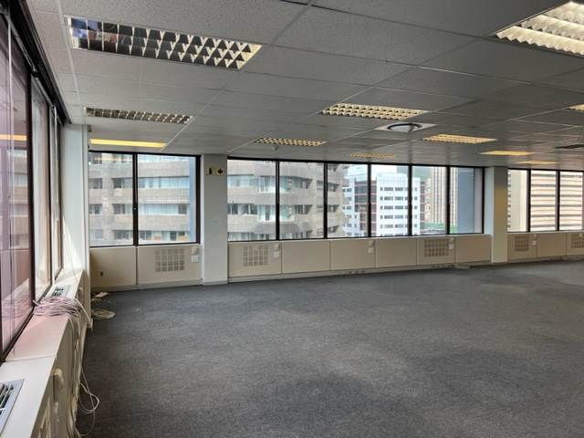 1217  m² Commercial space in Cape Town City Centre photo number 14