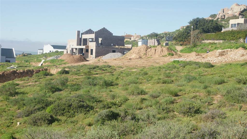 746 m² Land available in Da Gama Bay photo number 8
