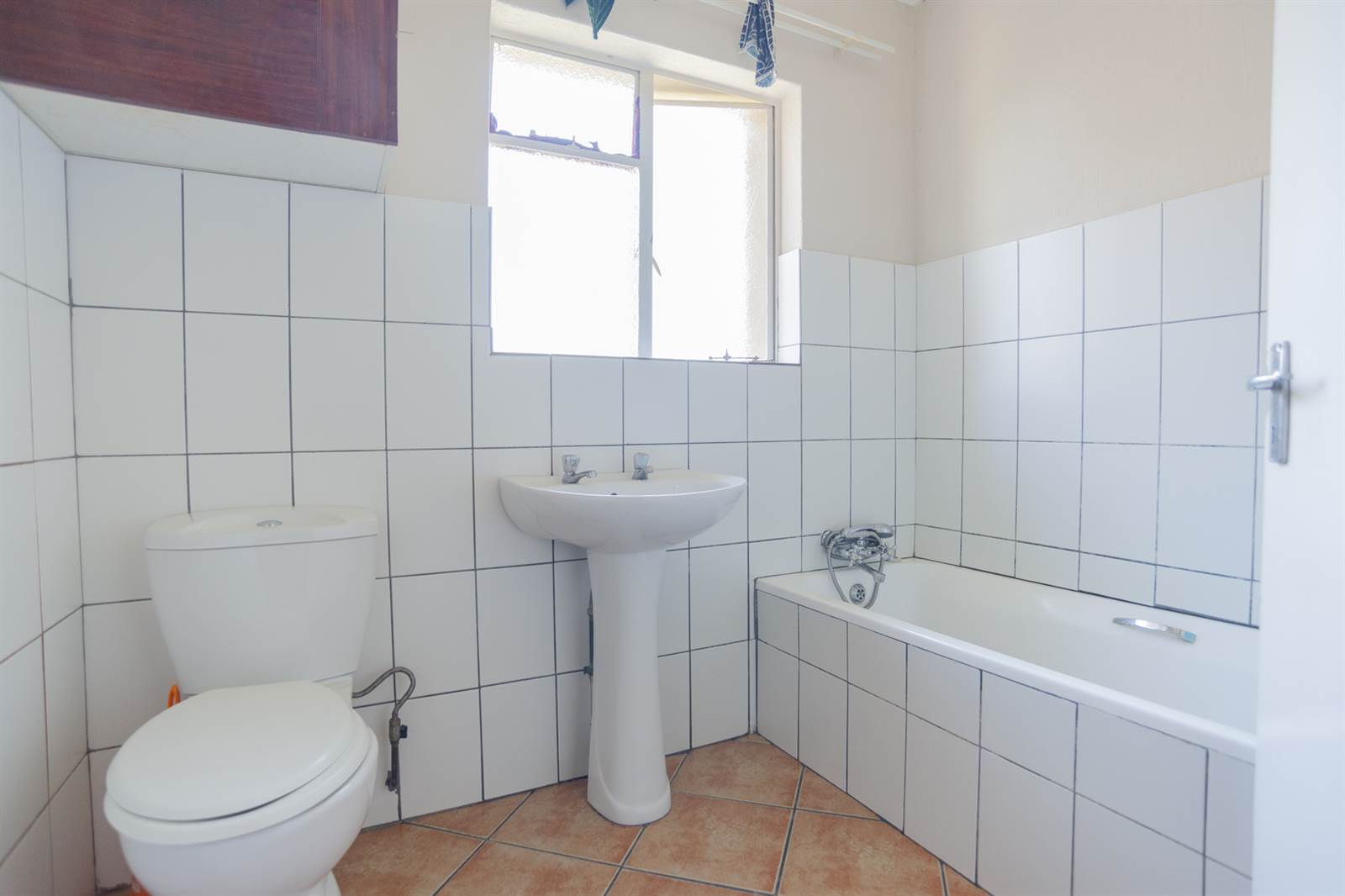 2 Bed House in Rensburg photo number 8