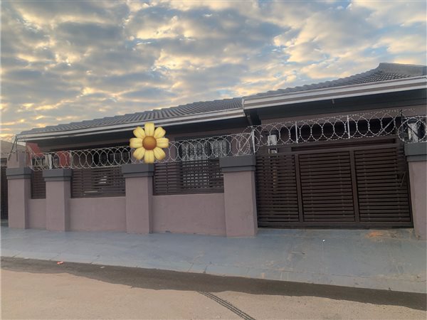 1 Bedroom House 1 Bedroom House