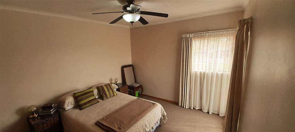 3 Bed Townhouse in Ermelo photo number 18