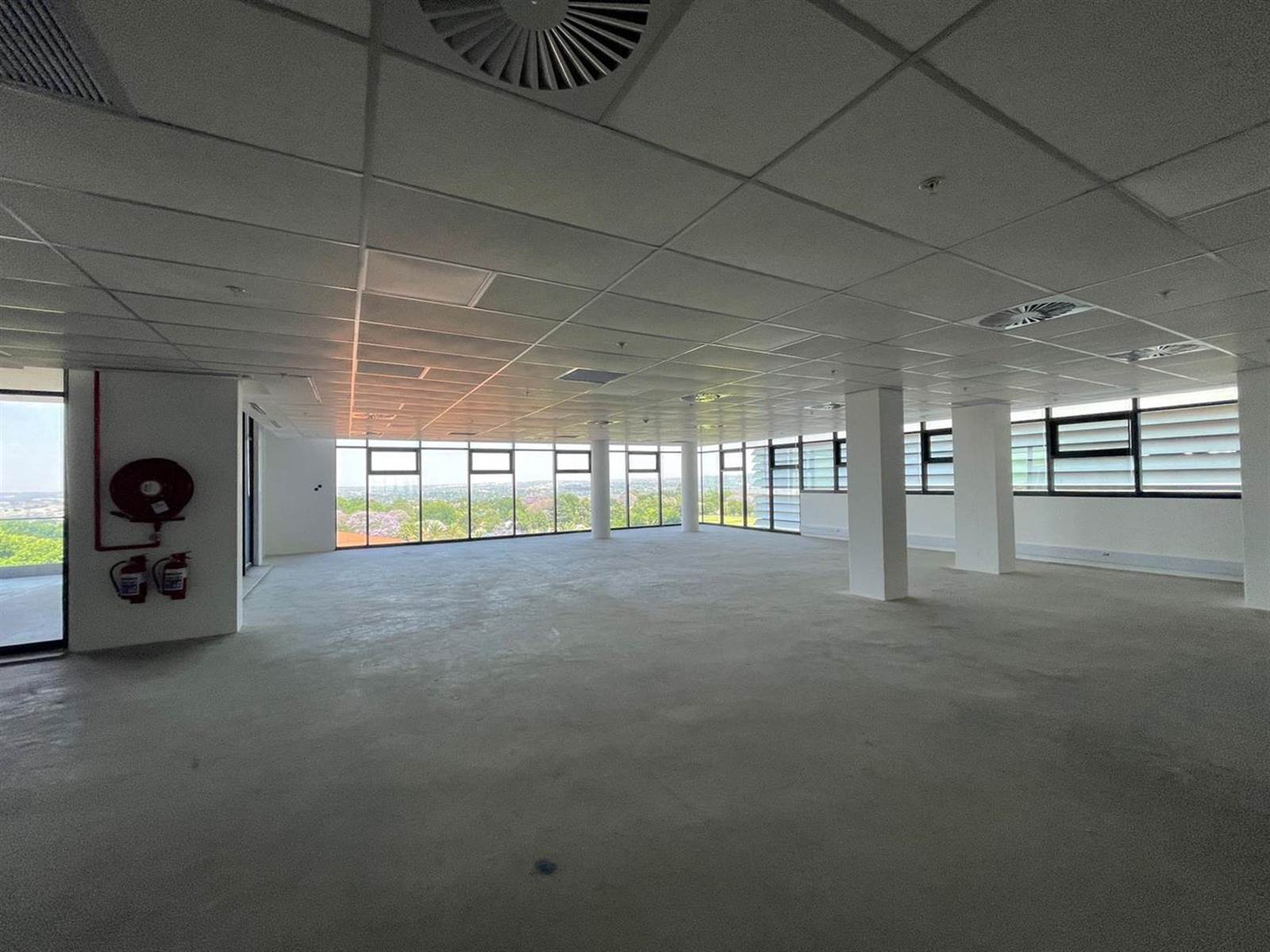 541  m² Office Space in Illovo photo number 6