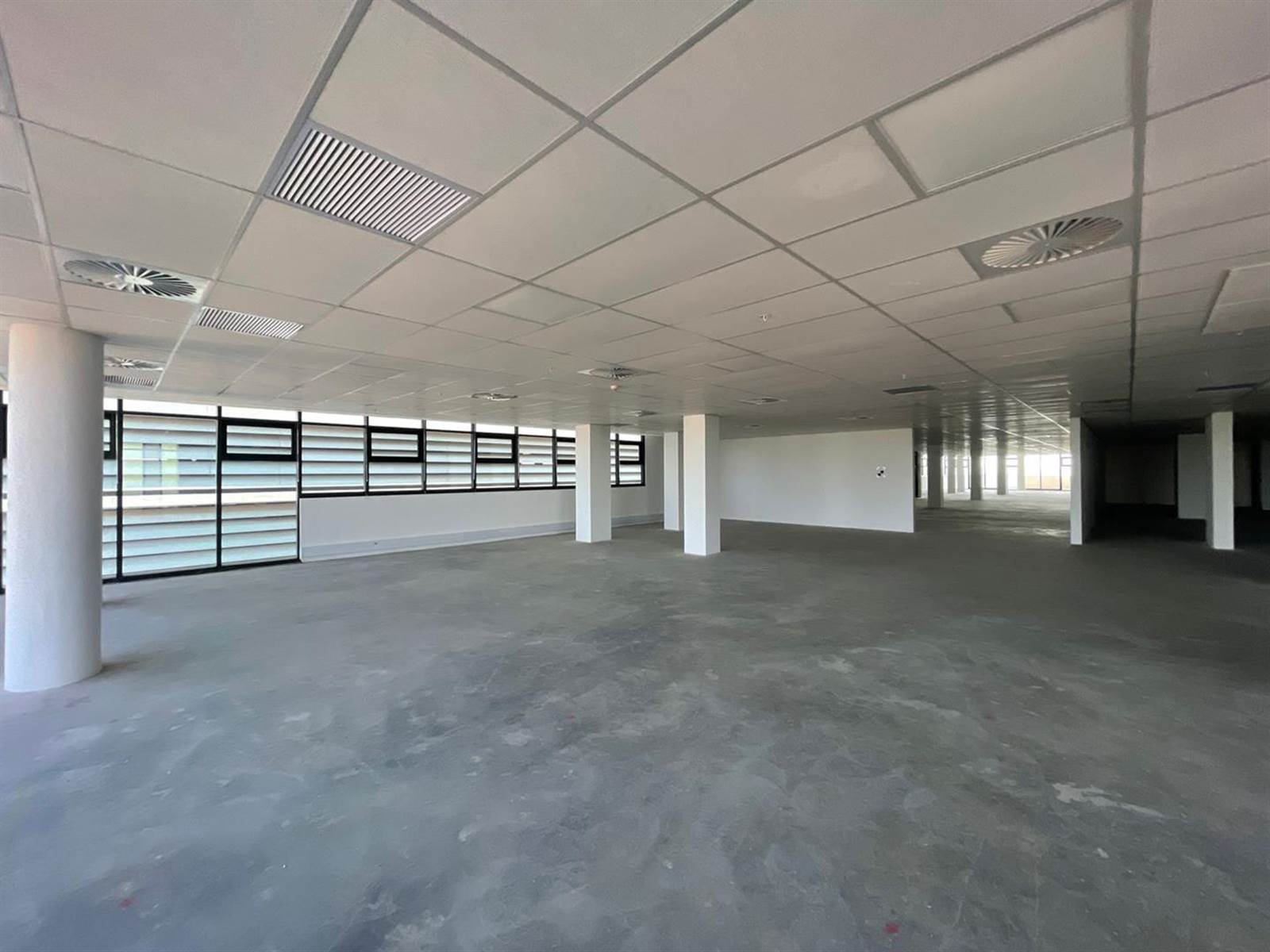 541  m² Office Space in Illovo photo number 8