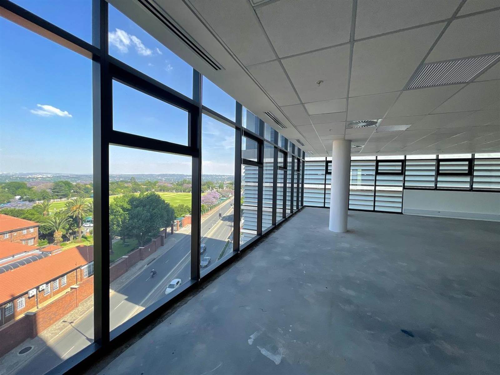 541  m² Office Space in Illovo photo number 19