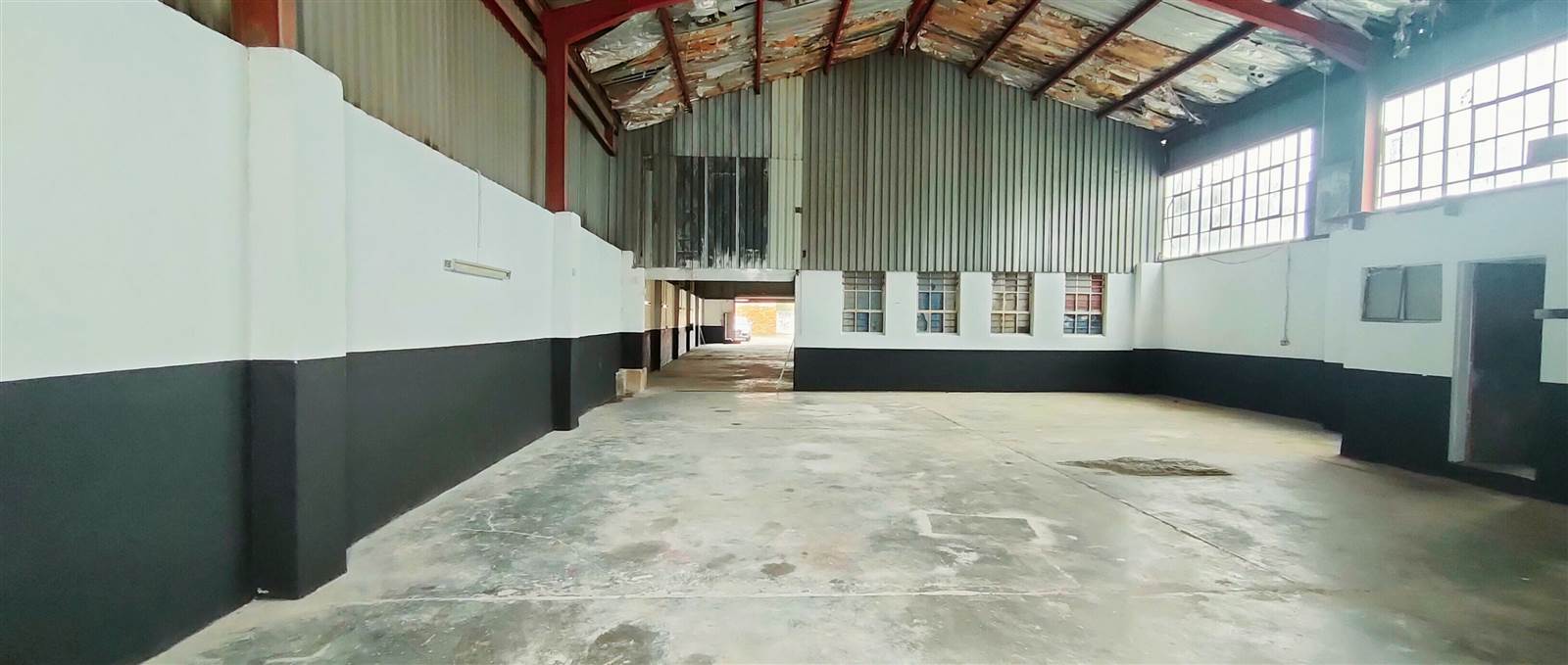 800  m² Industrial space in Mkondeni photo number 8