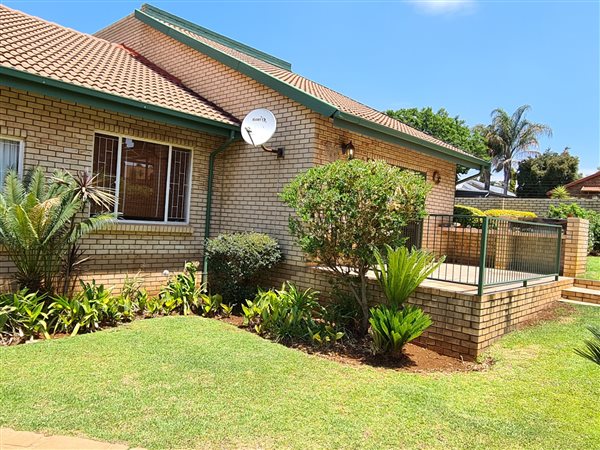 3 Bed House in Highveld