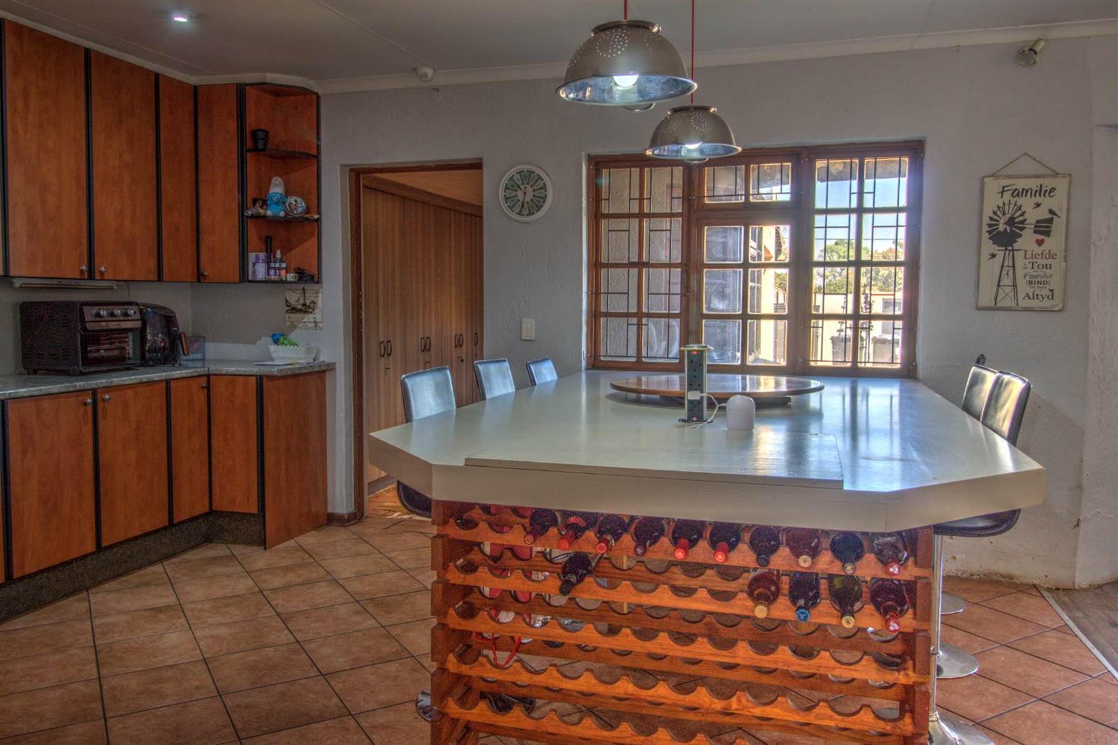 4 Bed House in Glen Marais photo number 9