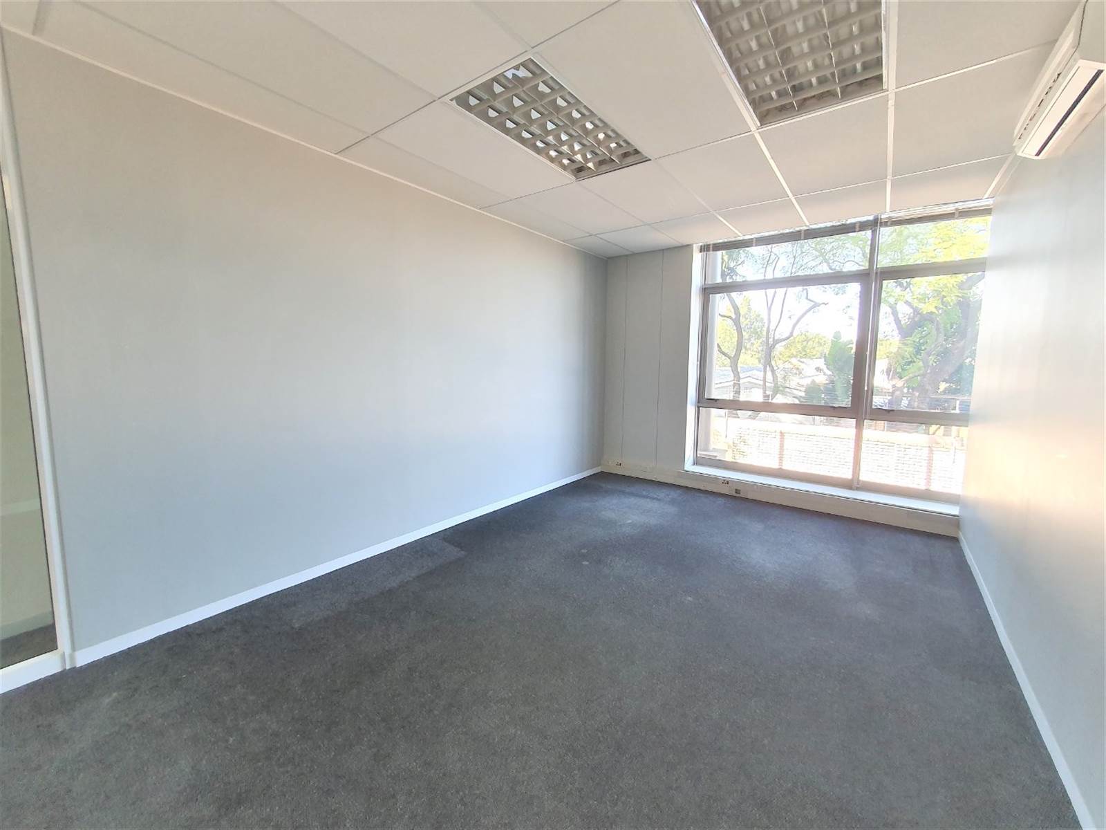 488  m² Commercial space in Bryanston photo number 11