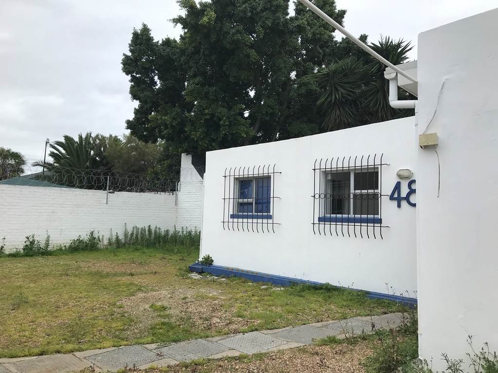 186  m² Office Space in Parow Central photo number 11