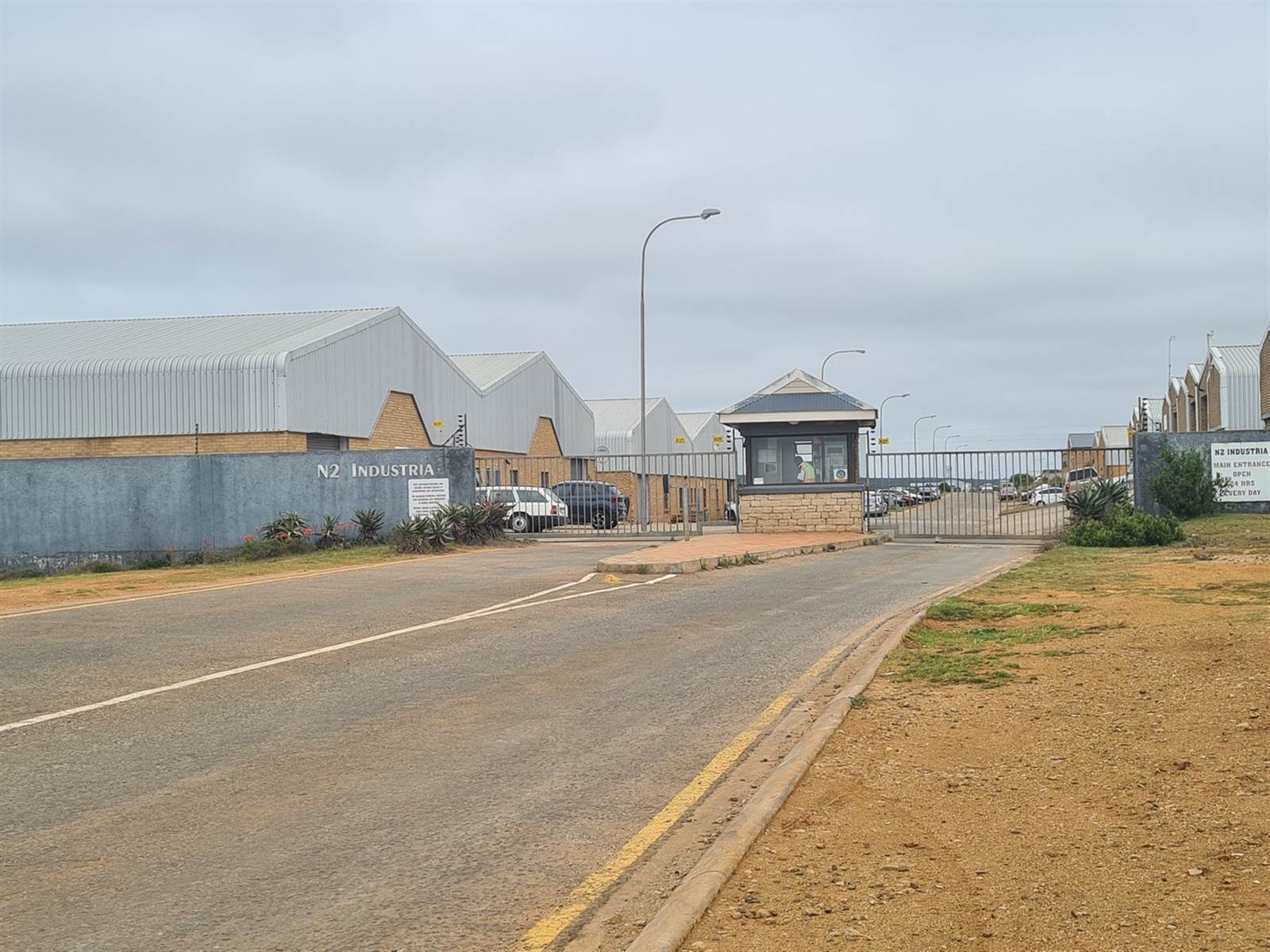 1300 m² Land available in Mossel Bay Central photo number 7