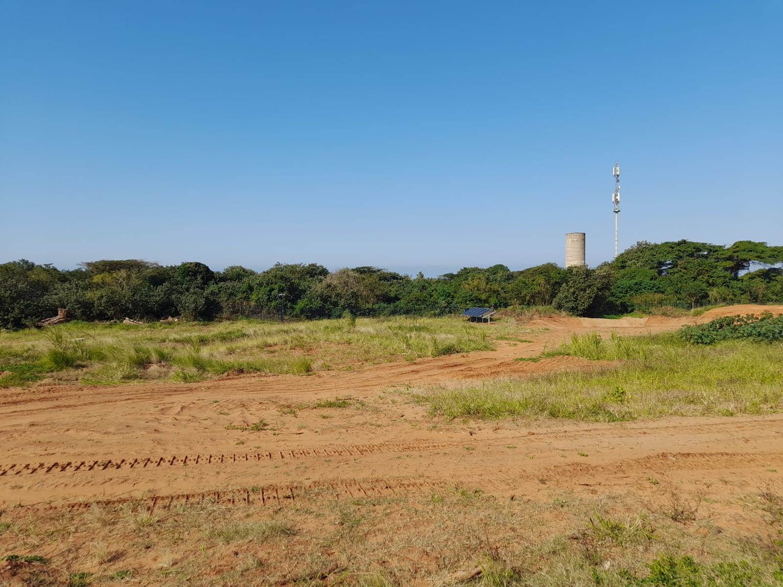 1347 m² Land available in Umdloti Beach photo number 3