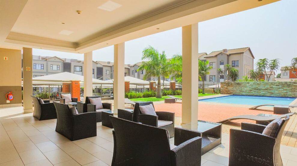 1 Bed Apartment in Umhlanga Rocks photo number 13