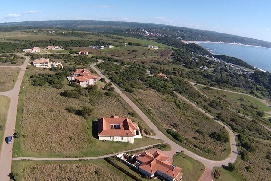 1300 m² Land available in Cintsa photo number 25