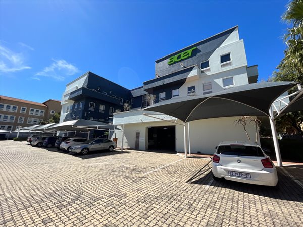 38  m² Office Space in Sunninghill