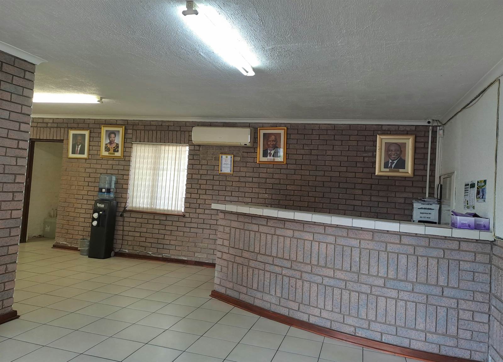 340  m² Office Space in Pinetown Central photo number 2