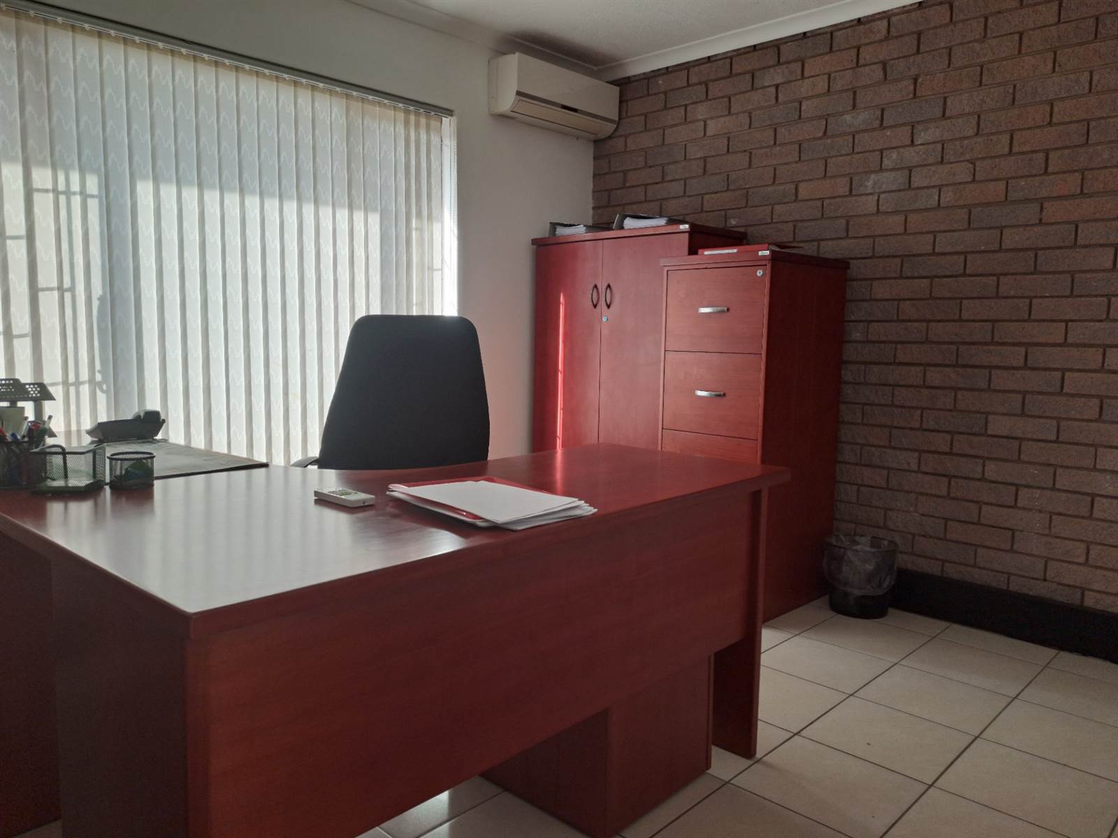 340  m² Office Space in Pinetown Central photo number 5