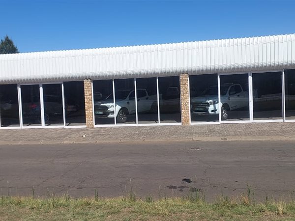 991 m² Commercial space 991 m² Commercial space