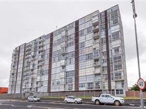 Apartment in Strand North