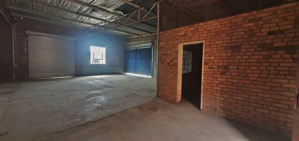 1800  m² Industrial space in Mokopane photo number 22