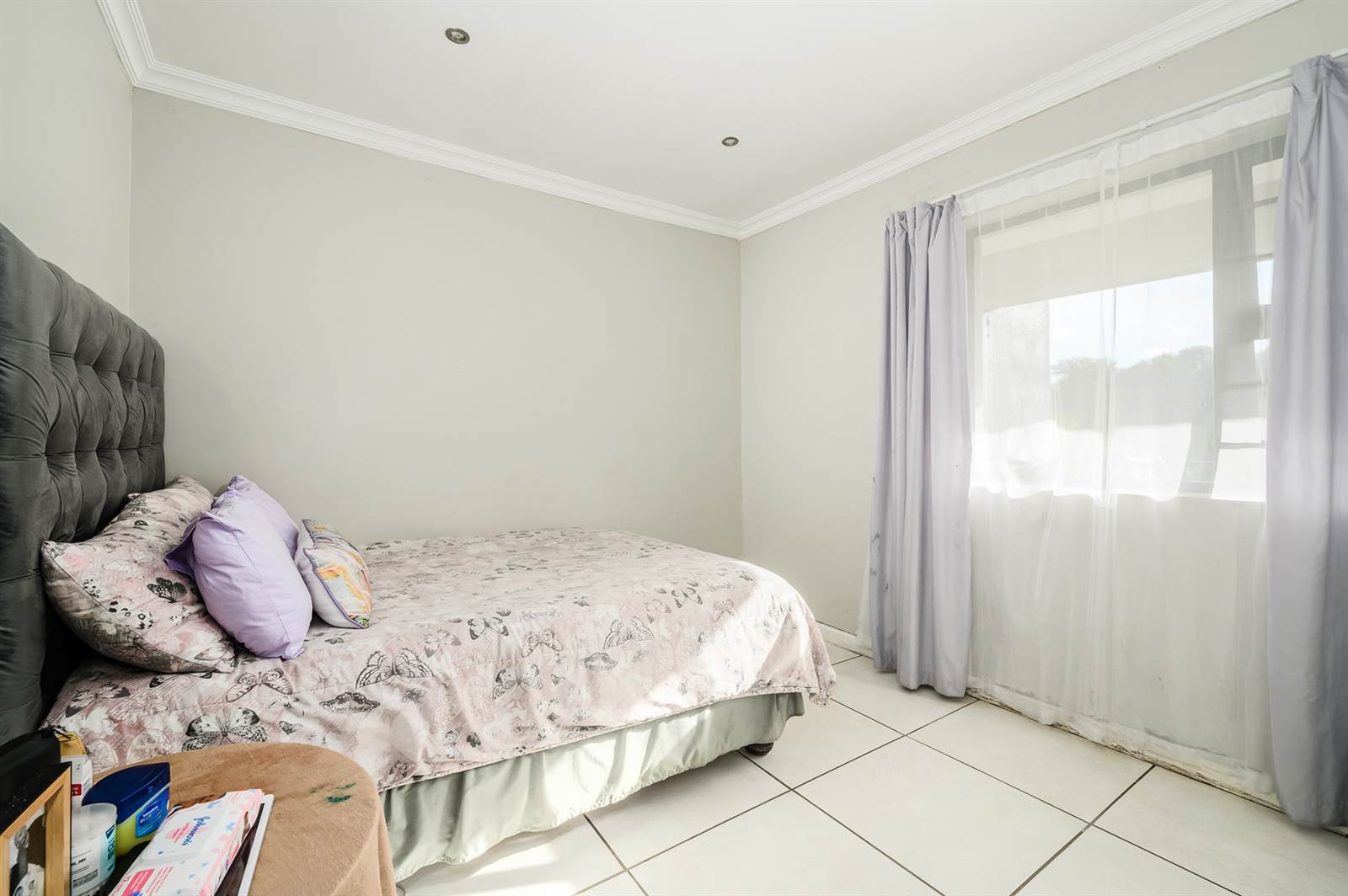 2 Bed Apartment in Walmer photo number 17