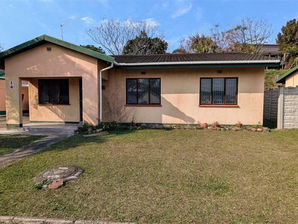 3 Bedroom Townhouse 3 Bedroom Townhouse