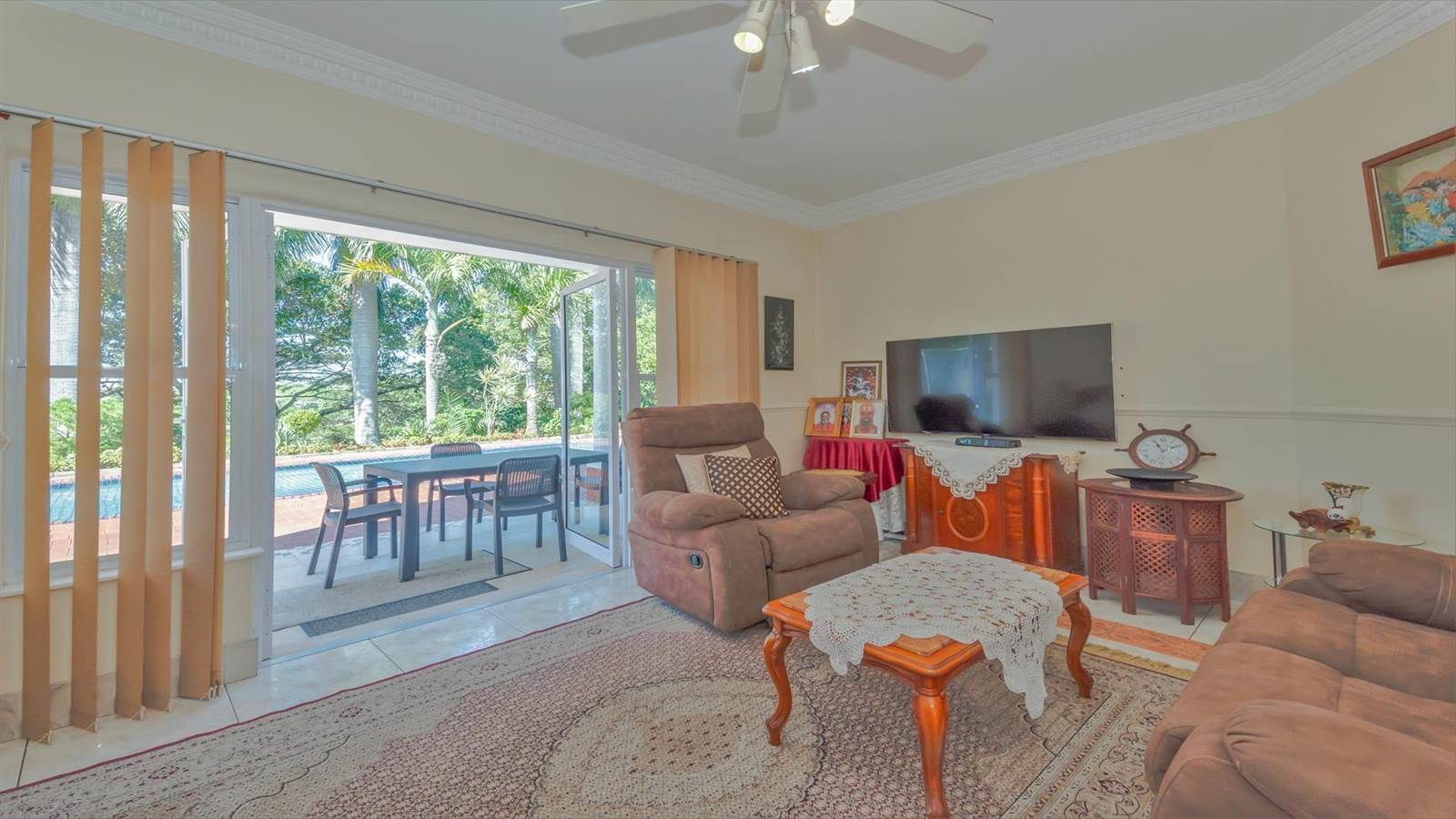 4 Bed House in Mt Edgecombe Estate 1 & 2 photo number 10