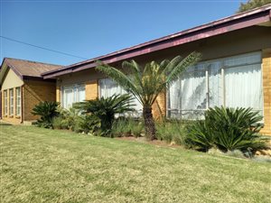 4 Bed House in East Lynne