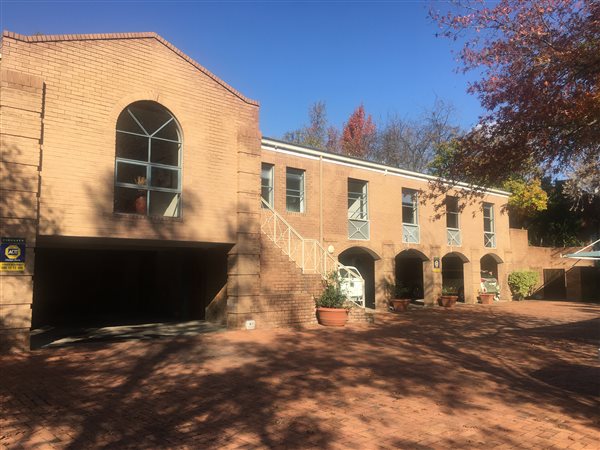 450  m² Commercial space in Woodmead