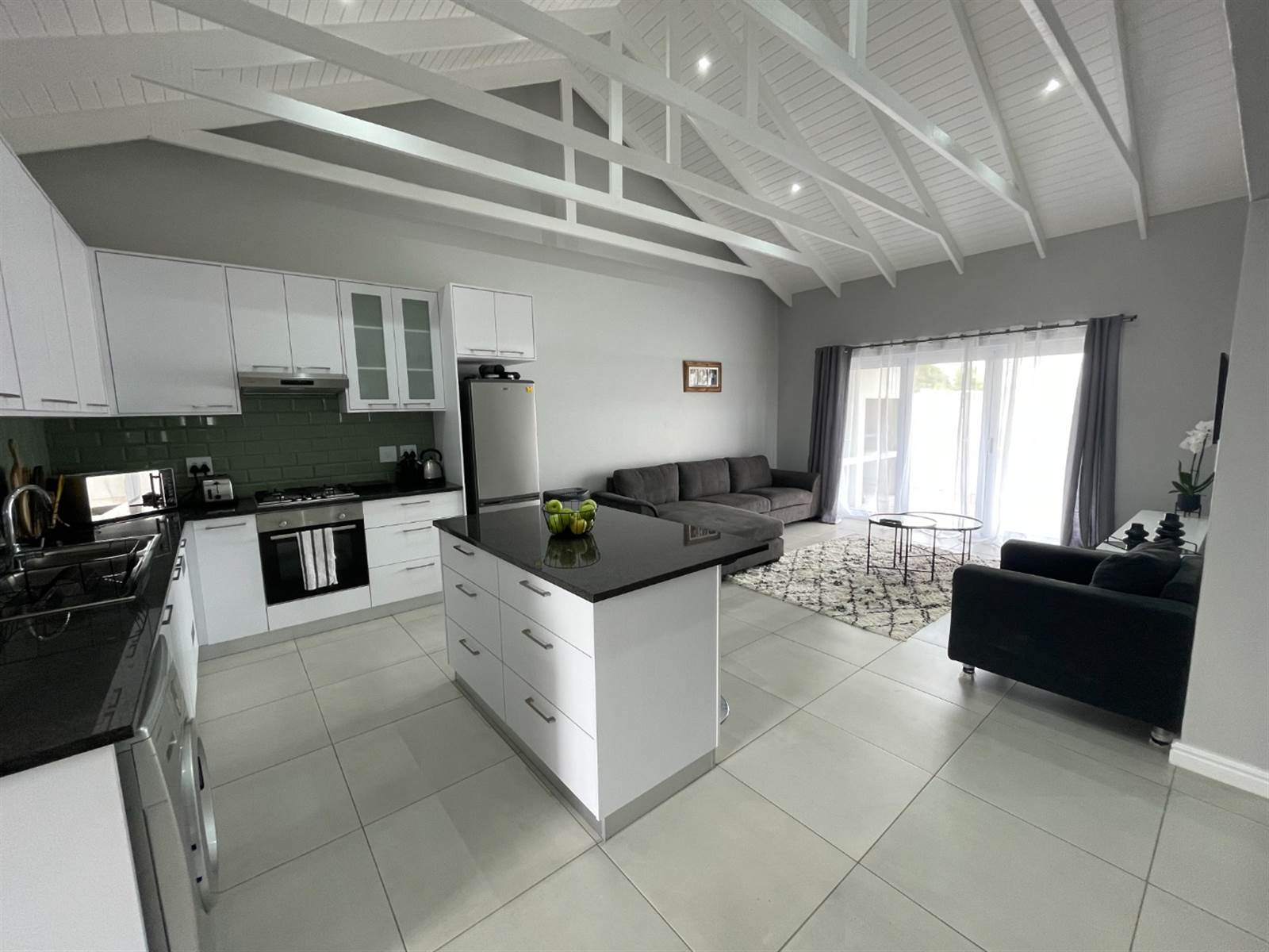 2 Bed House in Klein Parys photo number 7