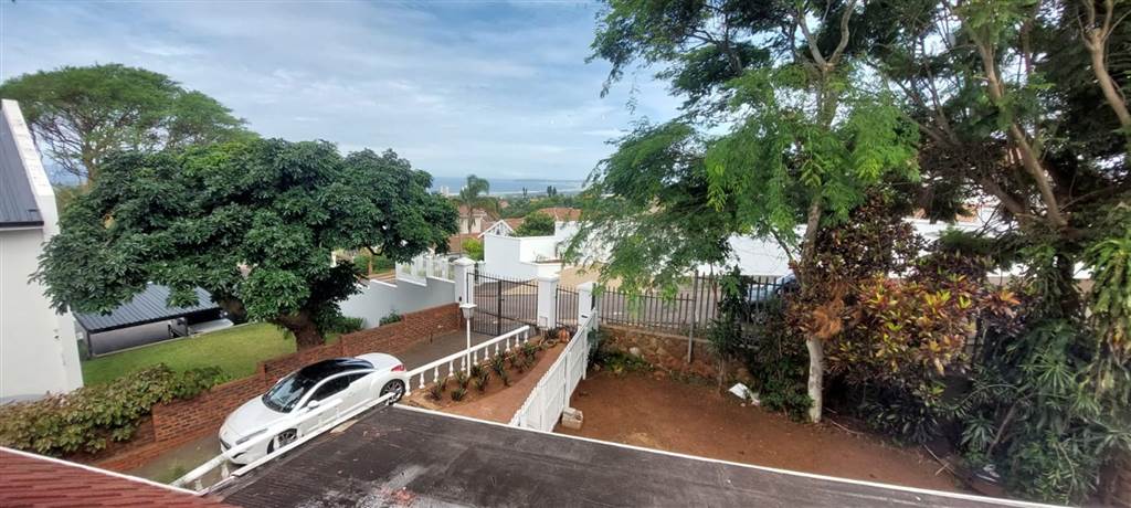 4 Bed House in Durban North photo number 25